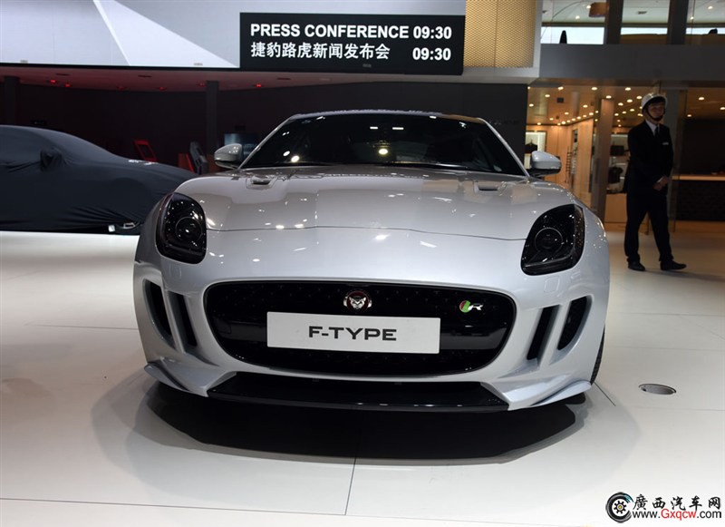 ݱF-TYPE܇ ^D